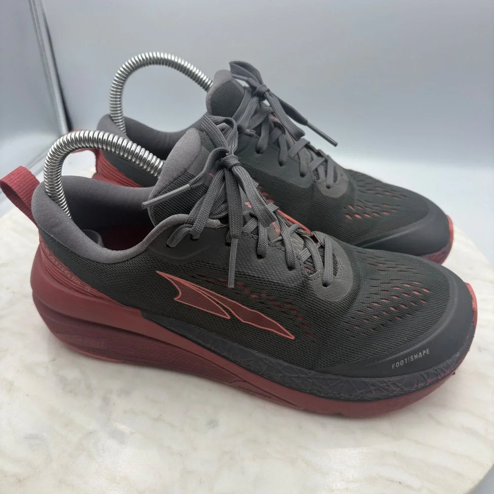 Altra Paradigm 5 Running Shoes Women 8.5 Grey Red Stability Trainer Wide Toe Box